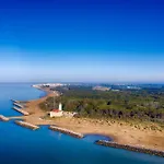 Close To The Thermal Baths アパート